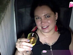 18 años, Culo grande, Morena, Polla, Fetiche, Sexo duro, Hd, Orinar