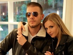 ブロンド, バック, 手コキする, ハードコア, キス, タトゥー, ティーン, オッパイの