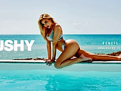 Anal, Gros cul, Grosse bite, Gros seins, Blonde, En levrette, De plein air, Maigrichonne