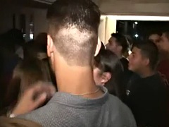 Amateur, Brunette brune, Collège université, Tir de sperme, Fête, Pute, Étudiant, Suçant