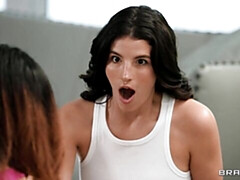 Culo grande, Verga grande, Tetas grandes, Mamada, Morena, Estilo perrito