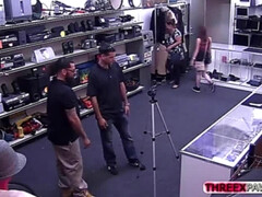 Grote kont, Blond, Pijpbeurt, Hondjeshouding, Handbeurt, Hardcore, Moeder die ik wil neuken, Natuurlijke tieten