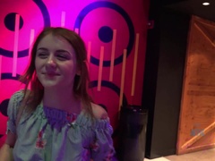 Leie, Bad, Fingern, Freundin, Im freien, Pov, Öffentlich, Titten