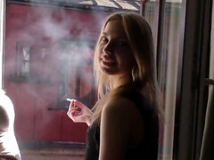 Amateur, Morena, Hd, Lesbiana, Lamidas, Pequeña, Afeitado, Fumando