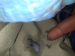 Musturbate on my clothes