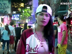 Asiatisch, Hd, Natürlichen titten, Spion, Jungendliche (18+), Thai, Flotter dreier, Spanner