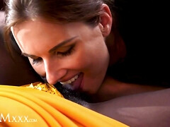 Tetas grandes, Morena, Sexo duro, Lamidas, Maduro, Madres para coger, Orgasmo, Coño