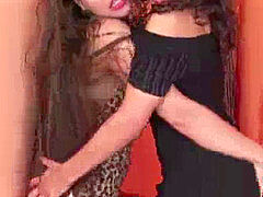 18 años, Amateur, Morena, Casero, Lesbiana, Lencería, Orgasmo, Adolescente