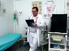 Blond, Exam, Vingeren, Gapende, Hd, Naakt, Kut duiken, Vrouw