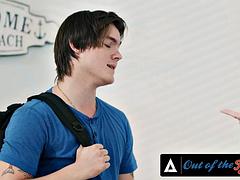 Grote mammen, Pijpbeurt, Homo, Hardcore, Moeder die ik wil neuken, Gezichtspunt, Stiefmoeder, Tatoeage