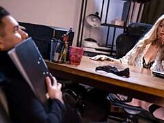 18 jahre, Leie, Arsch, Blondine, Fingern, Natürlichen titten, Entkleiden, Titten