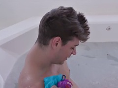 Anal, Gros seins, Homosexuelle, Transsexuelle, Tatouage