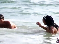 ビーチ, 茶髪の, 食べ物, Hd, レズビアン, 裸, ヌード, 公共