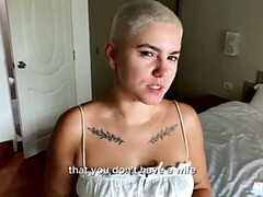 ブロンド, 浮気者, 口内発射, イマラチオ, ラフ, ショートヘア, ゴックンする, 妻