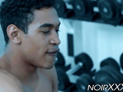 Grote lul, Zwart, Pijpbeurt, Lul, Homo, Sportzaal, Hardcore, Interraciaal