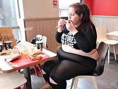 Lieveling, Mooie dikke vrouwen, Brits, Bruinharig, Mollig, Fetisj, Openbaar, Alleen