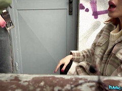 Grosse titten, Schwanz, Europäisch, Aufs gesicht abspritzen, Natürlichen titten, Pov, Rotschopf, Russisch