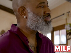 Belle grosse femme bgf, Gros seins, Attrapée, Tromperie, Noir ébène, Interracial, Mère que j'aimerais baiser, Douche