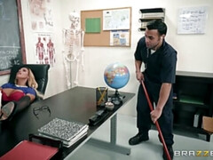 Tetas grandes, Rubia, Realidad, Maestra, Juguetes