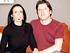 Gros cul, Gros seins, Bikini, Sucer une bite, Brunette brune, En levrette, Mère que j'aimerais baiser, Nénés