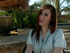 デカパイ, フェムドム, 指いじり, フィストファック, 目瞪口呆, Hd, レズビアン, タトゥー