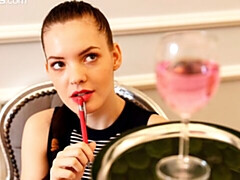 Grote kont, Grote lul, Pijpbeurt, Hondjeshouding, Hakken, Kousen, Tiener, Tieten likken