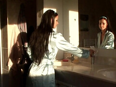 Большие сиськи, Брюнетки, Дилдо, Хд, Мастурбация, Оргазм, Порнозвезда, Соло