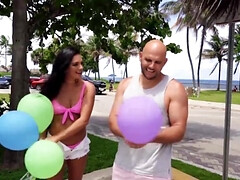 Tetas grandes, Mamada, Morena, Garganta profunda, Sexo duro, Lamidas, Coño, Adolescente