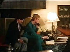 Une Epouse a tout faire (1980) In Car