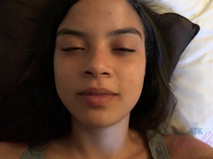 Sucer une bite, Éjaculation interne, Branlette thaïlandaise, Petite amie, Chatte, Rasée, Dormant, Nénés