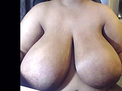 Африканки, Черные, Европейки, Милф, Мамочка, Соски