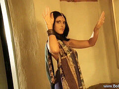 Braunhaarige, Indisch, Milf