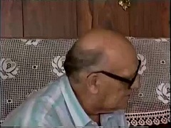 Grote mammen, Fetisj, Hardcore, Masturbatie, Openbaar, Tieten likken, Speelgoed, Oud