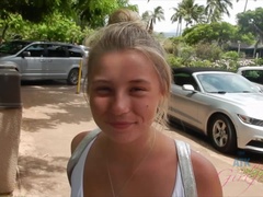 Badpak, Vriendin, Masturbatie, Naakt, Buiten, Gezichtspunt, Openbaar, Roken