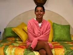 Enthousiasteling, Lieveling, Pijpbeurt, Bruinharig, Moeder die ik wil neuken