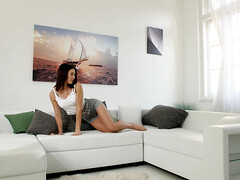Brunette brune, Hd, Masturbation, Seins naturels, Mamelons, Mamelons bombés, Solo