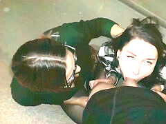 素人, アメリカ人, フェラチオ, 口内発射, ヨーロピアン, フェラする, ティーン, 三人