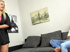 ぽっちゃり, デカ尻, デカチン, デカパイ, ブロンド, フェラチオ, バック, 淫乱熟女