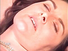 Kont, Mooi, Grote kont, Oudere vrouw, Hakken, Rijpe lesbienne, Slet, Kousen