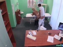 素人, イく瞬間, 医者, 指いじり, 看護婦, オフィス, オマンコ, ユニフォーム