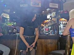 Tussi, Blondine, Fingern, Hardcore, Hd, Lesbisch, Strapon, Unter dem rock