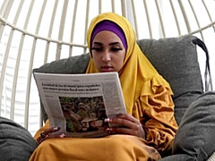 18 jaar, Arabisch, Grote kont, Zwart, Pijpbeurt, Hondjeshouding, Natuurlijke tieten, Tiener