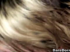 Cul, Chambre à dormir, Bikini, Blonde, Brunette brune, Collège université, Piercing, Maigrichonne