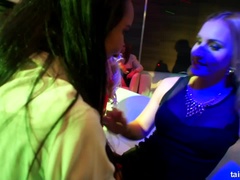 Bruinharig, Dansen, Hardcore, Interraciaal, Pornster, Kut duiken, Swinger, Nat