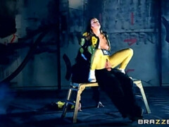 Grosse titten, Braunhaarige, Realität