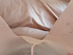 Grosser schwanz, Spermaladung, Absätze, Lingerie, Masturbation, Höschen, Strumpfhose, Spielzeuge