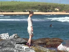 Kristen gets a good load of cum on her toes