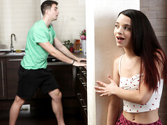 18 jahre, Grosser schwanz, Blasen, Europäisch, Familie, Hd, Schwestern, Taboo