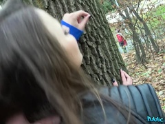 Leie, Paar, Hundestellung, Aufs gesicht abspritzen, Lecken, Im freien, Öffentlich, Muschi