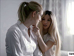 Lesbian-porn, eating-pussy, lezzies